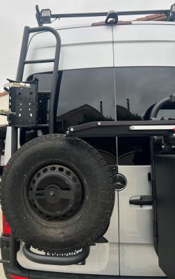 Ladder Cross Bar Mount Power Tank