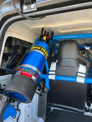 10, 15 lb COMP2 Bracket Black 6.9 Inch Diameter Power Tank