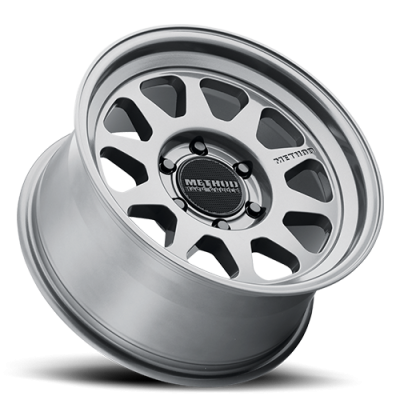 Aluminum Wheels 18x9 MR316 Bolt Pattern 6 On 135 Offset 18 Lip Size 2.56 Gloss Titanium TT Method