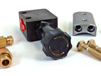 Brake Master Cylinder Remaster Hard Anodized Left Port 1 1/8 Inch BAER Brakes